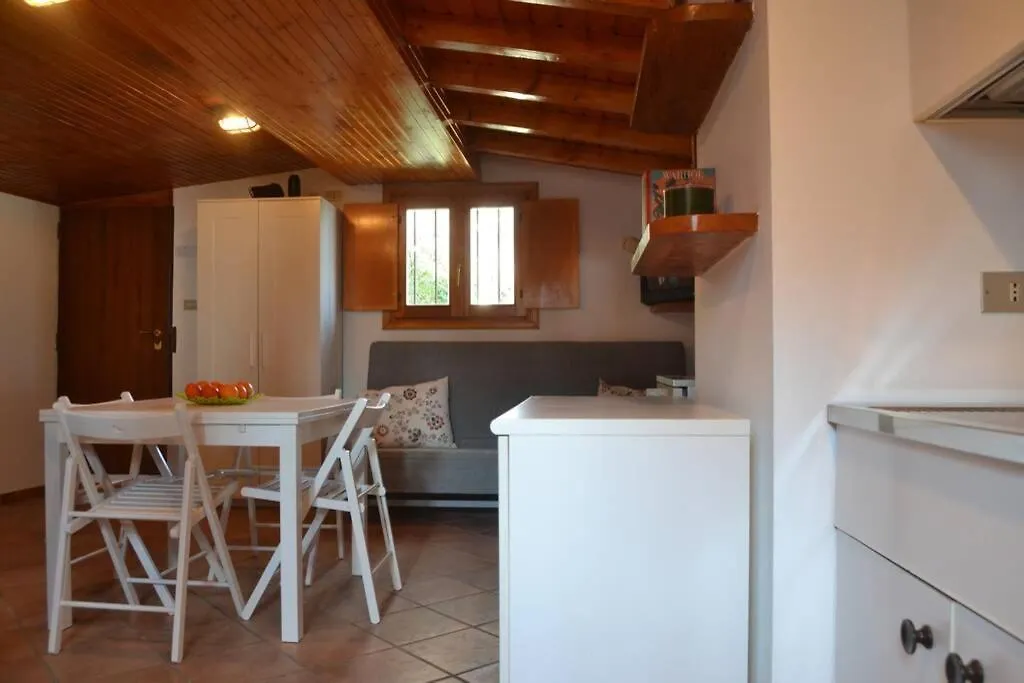 Onno Como Lakeside Cottage - Lakefront Private Garden With Private Access To The Lake